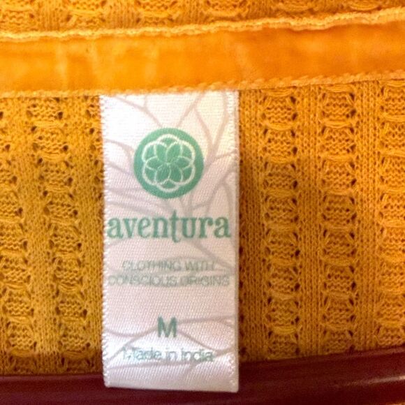 Aventura Women’s Tie Knot Button Down Short Sleeve Shirt Size Medium - Picture 2 of 9